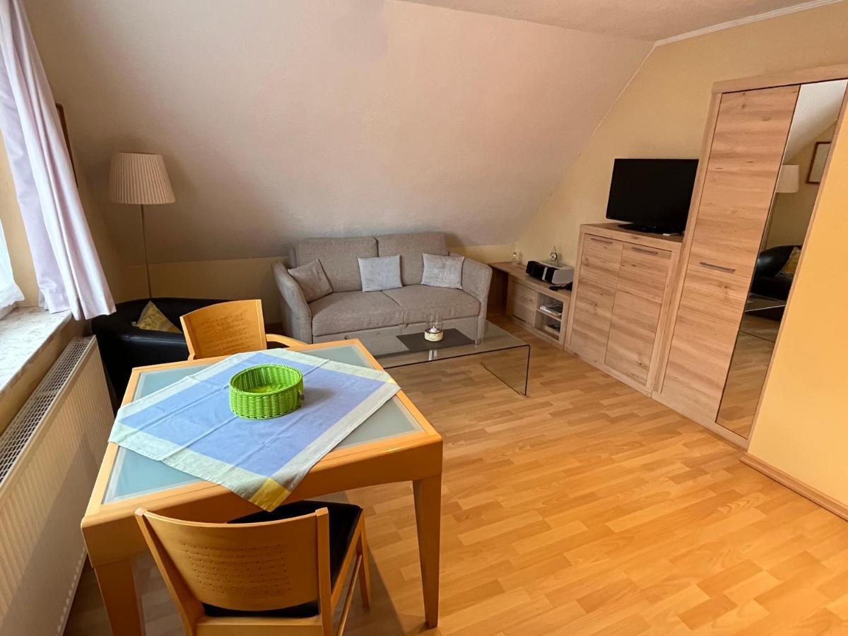 Haus Delphin - Ferienwohnung 1 Нордерней Экстерьер фото